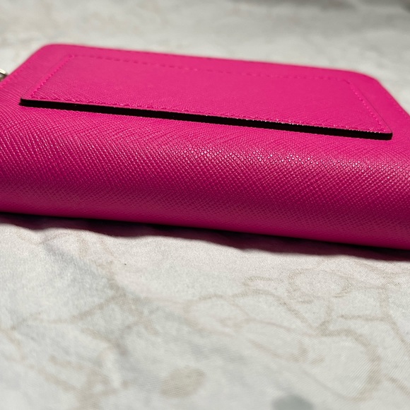 Kate Spade saffiano compact zipper bifold pink wallet - Picture 7 of 7